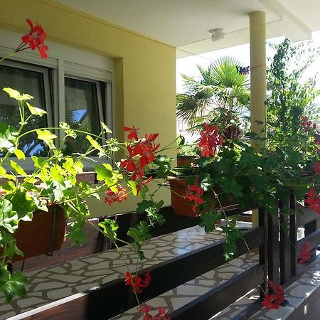 Apartment Perunika Zadar Luaran gambar