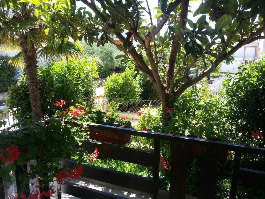 Apartment Perunika Zadar Luaran gambar