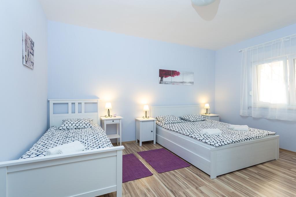 Apartment Perunika Zadar Luaran gambar