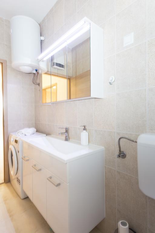 Apartment Perunika Zadar Luaran gambar
