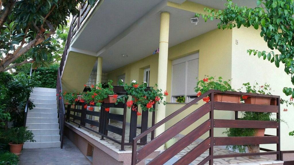 Apartment Perunika Zadar Luaran gambar